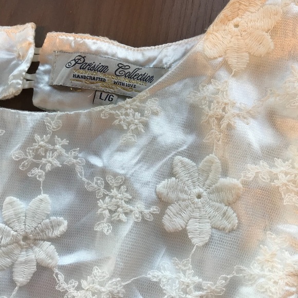 Lace romper - Picture 3 of 4